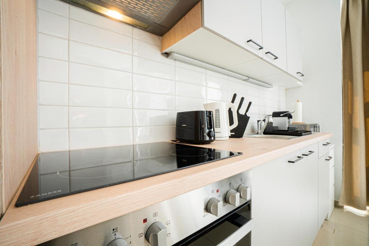 Chic Newly-Renovated Apartment Steps From Subway In Vienna'S Hernals District Exterior foto